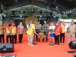 Sekda Ketapang Buka Gawai Nyapat Tautn Ke-XII Simpang Hulu