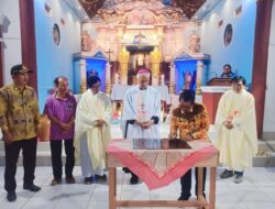 Heronimus Tanam Resmikan Gereja di Air Upas dan Manis Mata 