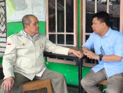 Calon Bupati Sambas Satono Sambangi Masyarakat Dayak di Tebas 