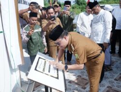 Bupati Satono Resmikan Surau Al-Muhajirin Saing Rambi