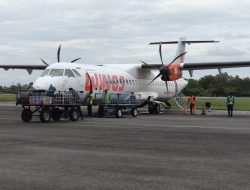 Pesawat Tujuan Ketapang Gagal Mendarat, Sudah Rendah Naik Lagi 