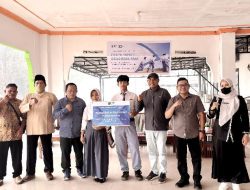 Kawasan Industri Pulau Penebang Salurkan Beasiswa untuk 31 Pelajar Desa Pelapis